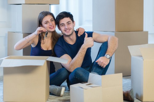 Professional packing services for a home move in Crooklog