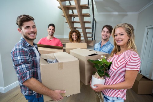 House movers planning a residential move in Crooklog