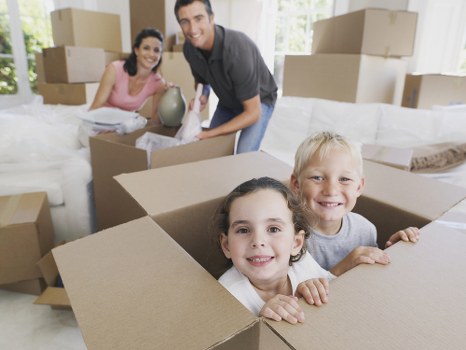 Local removal team planning a move in Crooklog