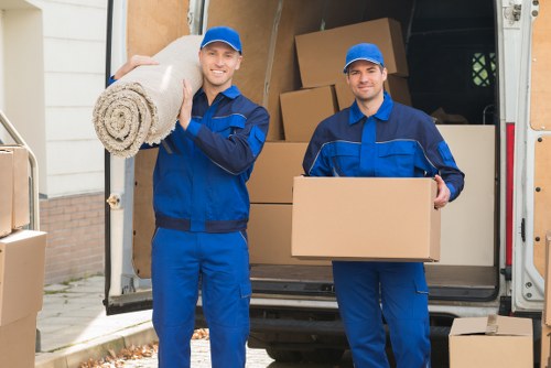 Commercial removal truck hire for Crooklog businesses