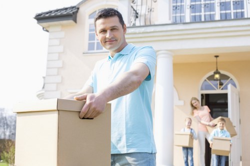 House movers planning a smooth move day in Crooklog
