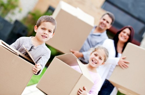 Crooklog house move with boxes and van support