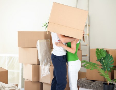 Manual handling precautions during a moving job