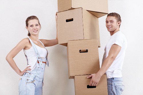 Local removals van supporting a Crooklog property move